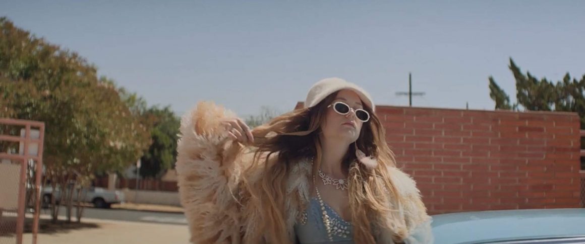 Billie Lourd in Booksmart
